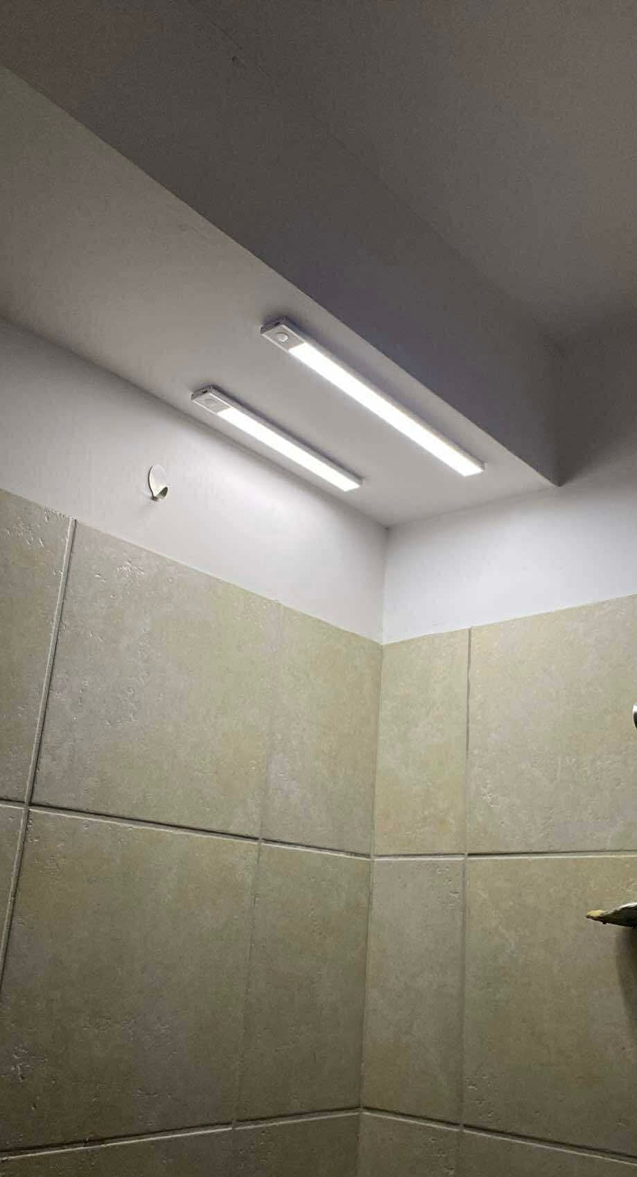 Lumière avec détecteur de mouvement (rechargeable)